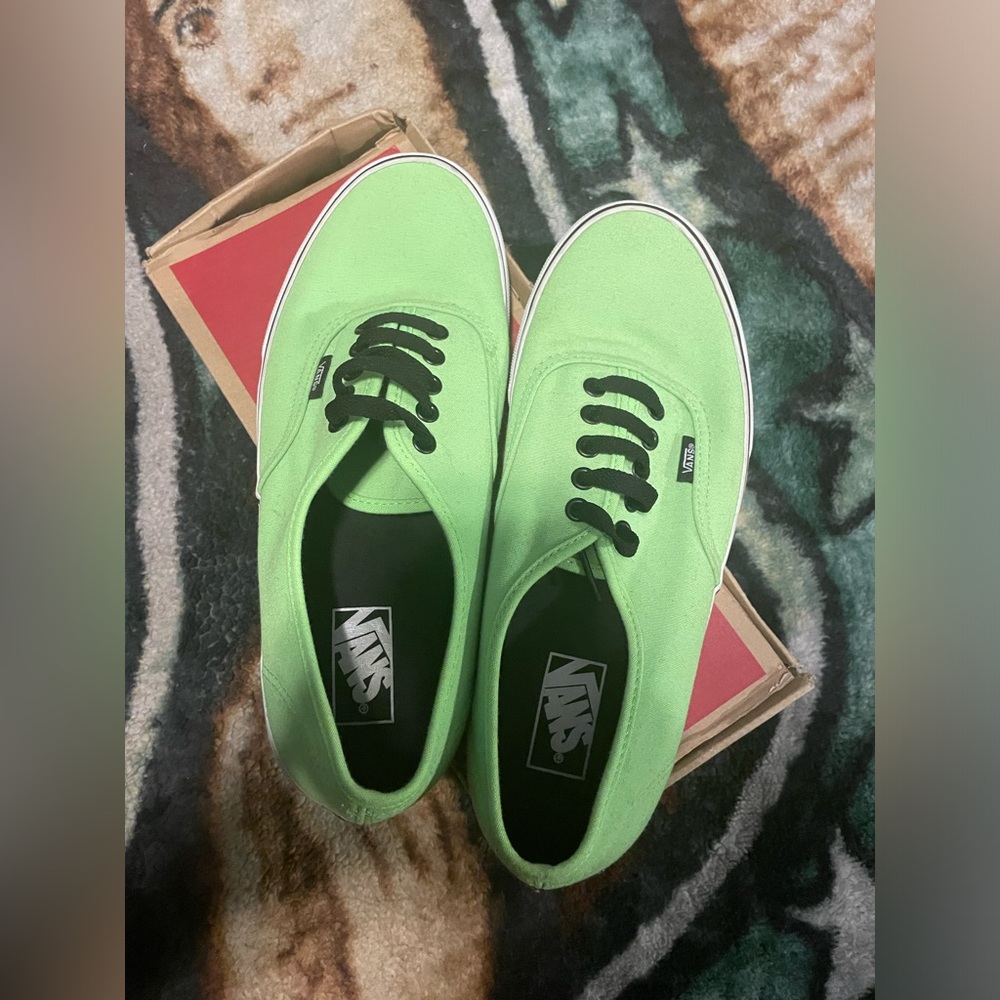 Men’s Size 10 Neon Green Old School Vans.